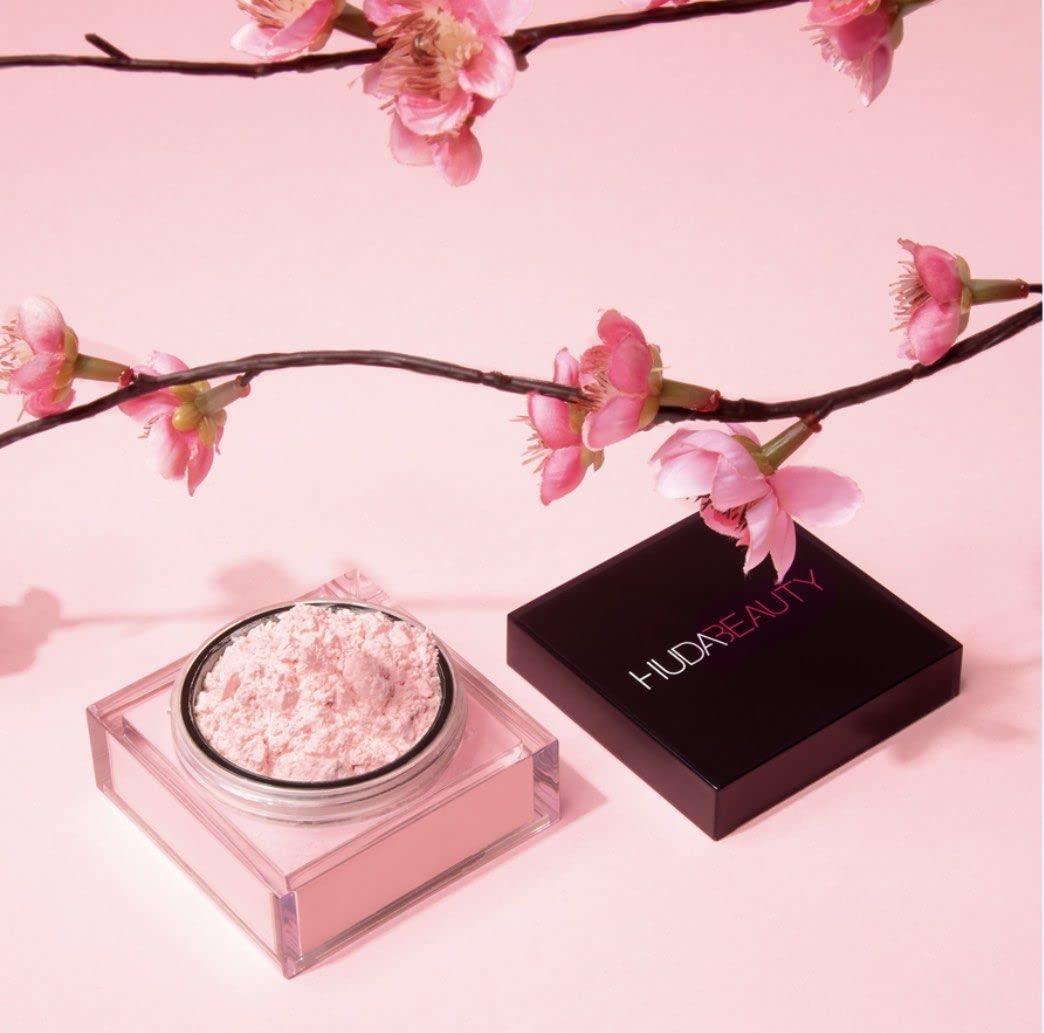 Huda Beauty Mini Easy Bake Loose Baking & Setting Powder - Cherry Blossom Cake (fair to medium with true pink undertones) 0.21 oz / 6 g